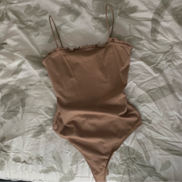 Abercrombie bodysuit - Picture 2 of 4